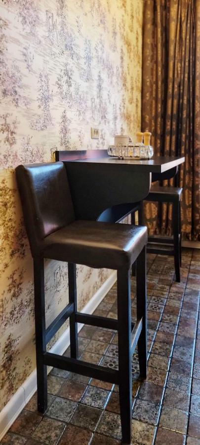 Cezari Aparthotel Braşov Buitenkant foto
