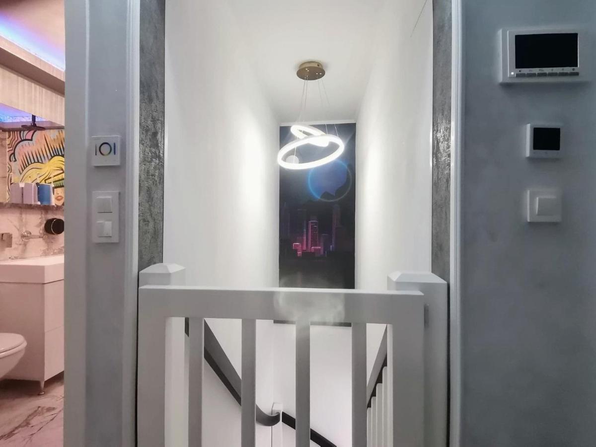 Cezari Aparthotel Braşov Buitenkant foto