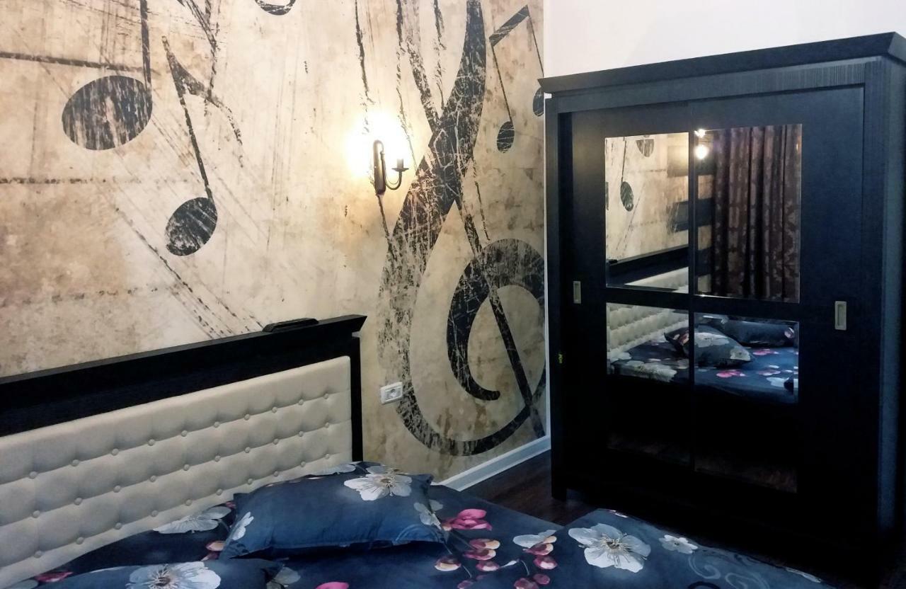 Cezari Aparthotel Braşov Buitenkant foto